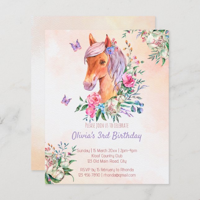 Convite de aniversário do orçamento do bebê rosa P (Frente/Verso)