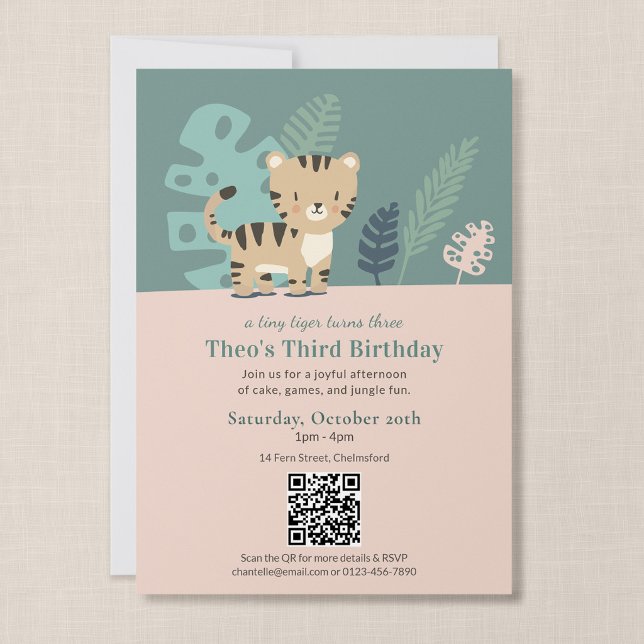 Convite de Aniversário do Safari Tiger Kid com QR (Tiny Tiger - QR Code 5x7" Birthday Invitation)