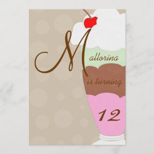 Convite de aniversário do Sundae do sorvete