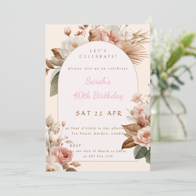 Convite de Aniversário Floral Boho Elegante (Em pé/Frente)