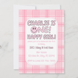 Convite de aniversário para uma garota feliz rosa