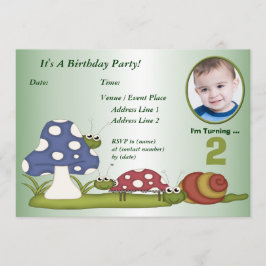 Convite de aniversário pequeno do costume dos