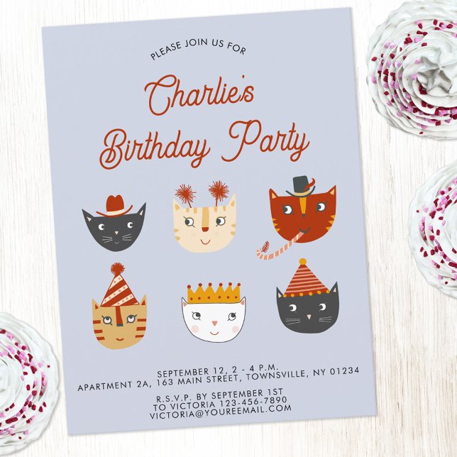 Convite de aniversário Personalizado de Cat Divert (Fun kitty cat themed birthday party invitation postcard with custom text)