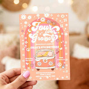 Convite de Aniversário Retro Groovy 4 Anos