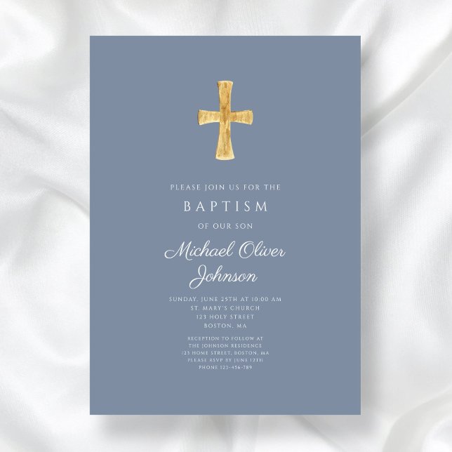 Convite de Batismo Menino Cruz Azul Empoeirado Mod (Modern Dusty Blue Cross Boy Baptism Invitation)