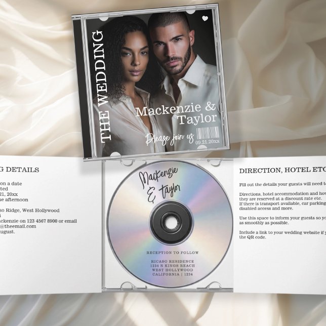 Convite de Casamento CD Photo Cover (CD Photo Cover Wedding tri-fold Invitation by Ricaso 
Fun novelty music lovers wedding invites)