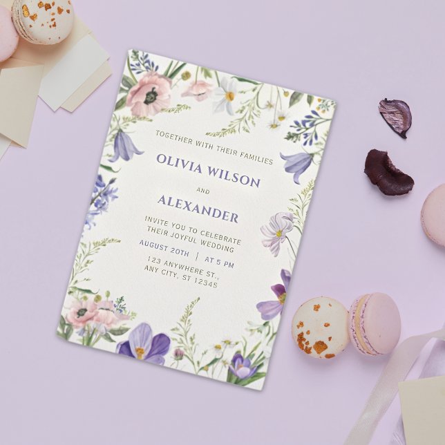 Convite de Casamento com Bordas Florais Roxo e Cre (Criador carregado)