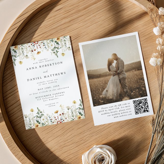 Convite de casamento com código QR de foto de flor (Criador carregado)