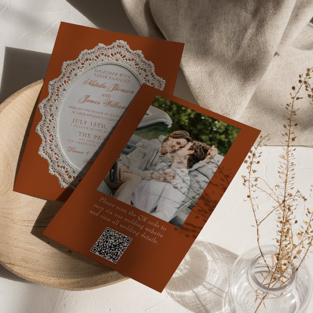 Convite de casamento com código QR e foto em laran (Criador carregado)