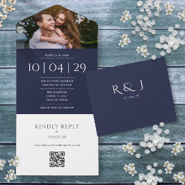 Convite de casamento com código QR em monograma az