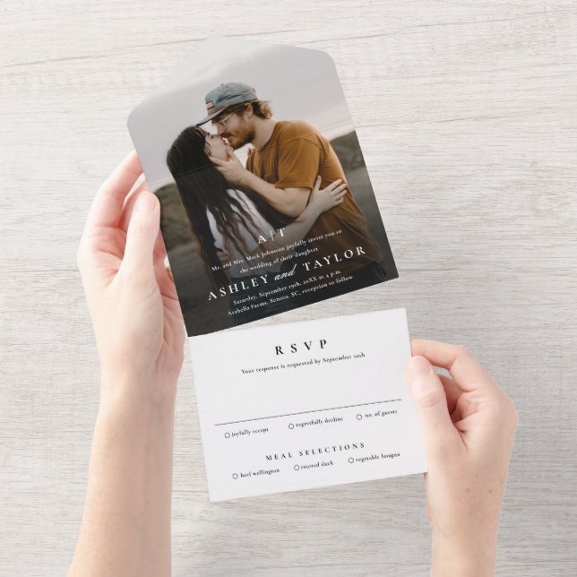 Convite de Casamento com Fotografia e Monograma de (Aba destacável)