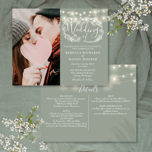 Convite de Casamento com Luzes Verde Sage em Foto (Budget Sage Green Lights Photo Wedding Invite)