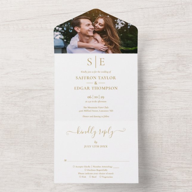 Convite de Casamento com Monograma Dourado Moderno (Inside)