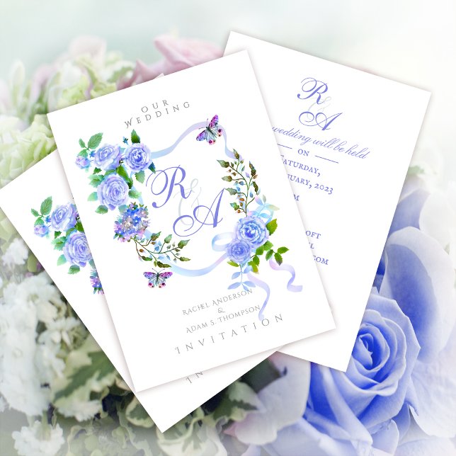 Convite de Casamento com Monograma e Fita de Rosa  (Trendy Blue Rose Bow Ribbon
Wedding Invitation Card.)
