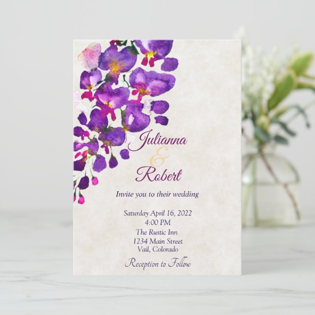 convite de casamento com orçamento roxo wisteria (Em pé/Frente)
