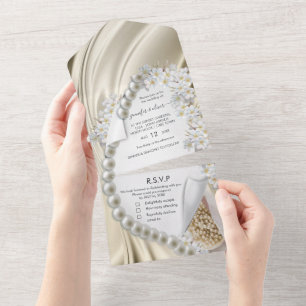 Convite de Casamento com Seda Dourada e Pérolas Tu