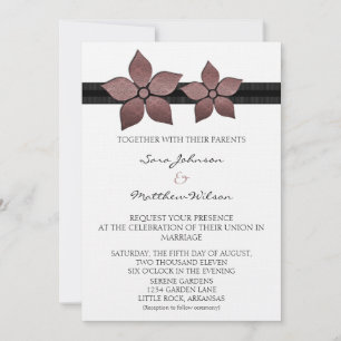 Convite de casamento de borda riscada das flores d