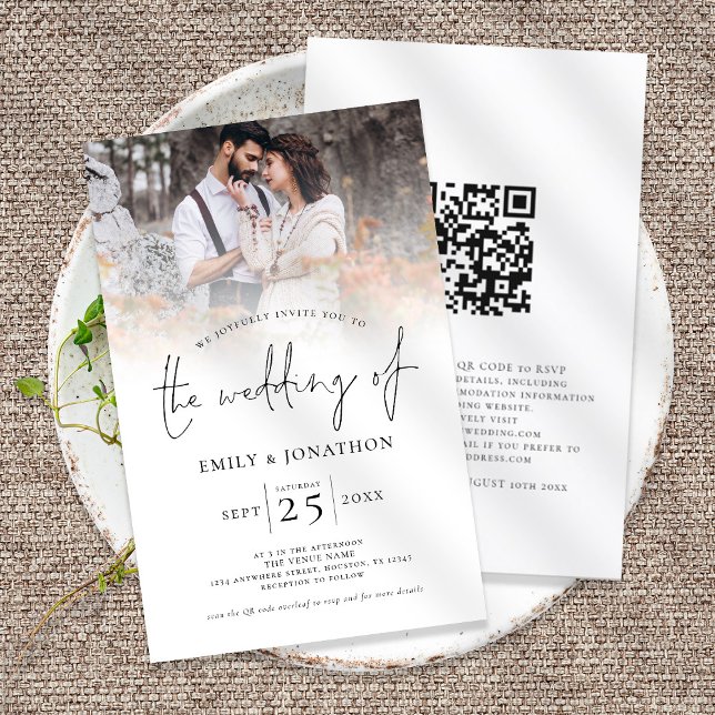 Convite de casamento de Código QR de Sobreposição  (Front and back view. Larger size budget price invitation, part of a matching collection)