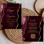 Convite de casamento de Código QR do Agate Dourado<br><div class="desc">Este elegante convite de casamento mostra uma imagem de fundo da cor d'água burgundy, agada com brilho de ouro falso. O texto personalizável combina manuscrito, protetor e fontes itálicas de cor dourada. O verso fornece espaço para detalhes do casamento em um fundo de agata burgundy correspondente, junto com um código...</div>