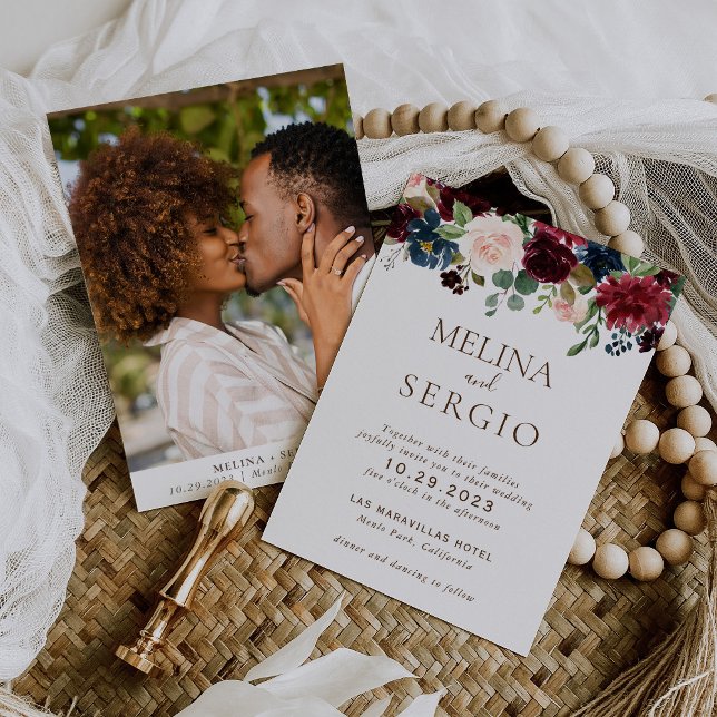 Convite De Casamento De Flores Clássicas De rico (Criador carregado)