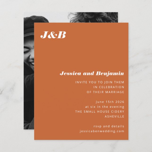 Convite de Casamento de Foto Laranja de Monograma  (Frente/Verso)