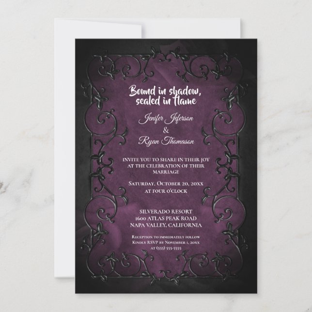 Convite de casamento de Halloween gótico roxo escu (Frente)
