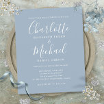 Convite de Casamento de Script Azul com Dusty de O<br><div class="desc">Apresentando nomes de estilo de assinatura,  este elegante convite de casamento azul empoeirado para orçamento pode ser personalizado com suas informações em caracteres de chico. Projetado por Thisnotme©</div>