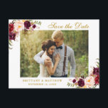 Convite de casamento em aquarela floral burgundy d<br><div class="desc">Cartão postal de convite de casamento em aquarela floral burgundy marsala dourado</div>