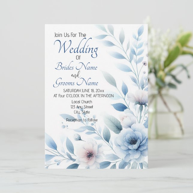 Convite de Casamento Floral Azul Elegante (Em pé/Frente)