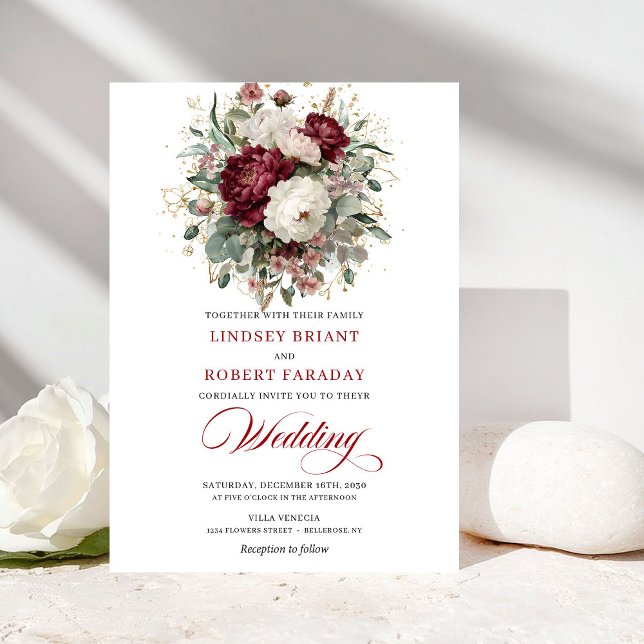 Convite de Casamento Floral Branco Borgonha Modern (Modern Burgundy White Gold Floral Wedding Invite)