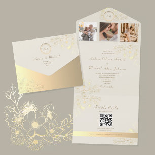 Convite de Casamento Floral em Marfim e Dourado co