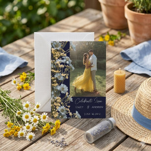 Convite de Casamento Floral Simples Moderno Azul M