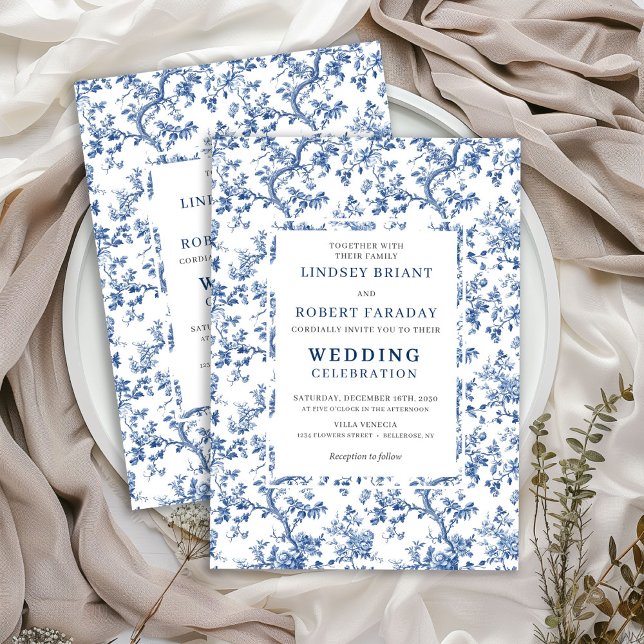 Convite de Casamento Floral Toile Azul Poeirento E (Elegant Dusty Blue Toile Floral Wedding Invitation)