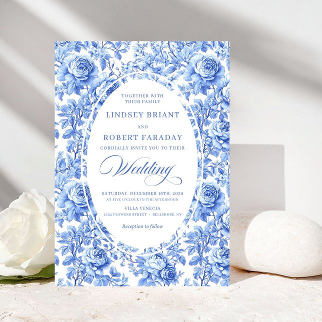 Convite de Casamento Floral Toile Azul Real Chic (Chic Royal Blue Toile Floral Wedding Invitation)