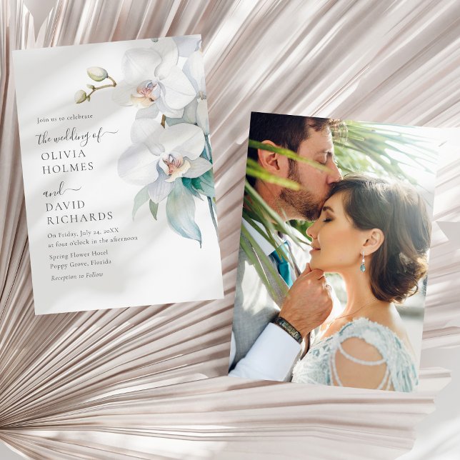 Convite de Casamento Foto Orquídea Branca Moderno  (Modern Elegant White Orchid Photo Wedding Invite on a sunny white dry palm leaf.)