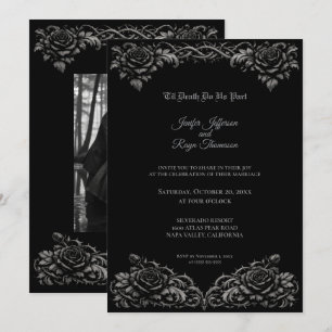 Convite de casamento gótico com rosas pretas e bra