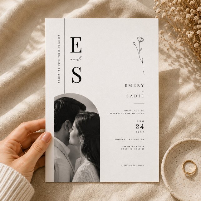 Convite de Casamento Minimalista Floral Elegante. (Criador carregado)
