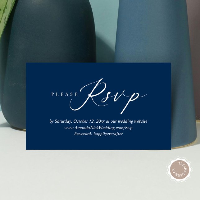 Convite de Casamento Online RSVP, Cartão de Letra  (Wedding Invitation Online RSVP Enclosed Card, Modern Romantic Script, in Navy Blue)