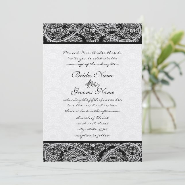 Convite de Casamento Preto em Damasco Paisley (Em pé/Frente)