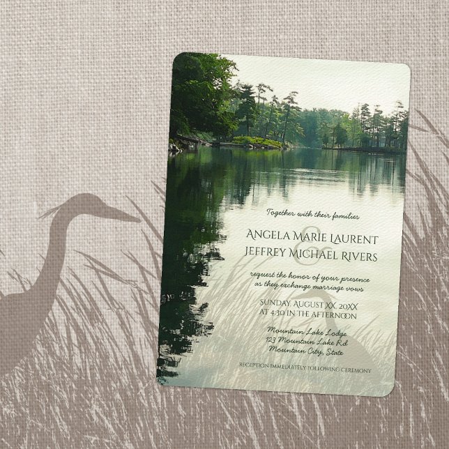 Convite de casamento Rustic Mountain Lake Heron (Criador carregado)