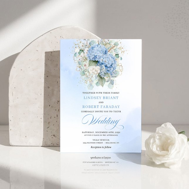 Convite de Casamento Sofisticado Azul Hortênsia Do (Sophisticated Blue Hydrangea Gold Wedding Invite)