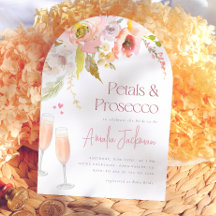Convite de Chá de Noiva com Arco Floral Pétalas &