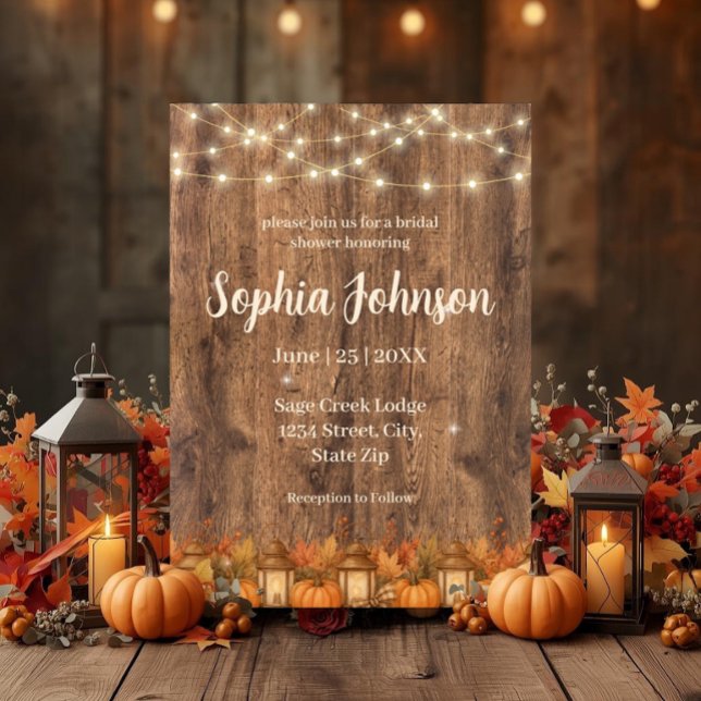 Convite de Chá de Noiva Outono Rústico | Abóboras (Rustic fall bridal shower invite with pumpkins, lanterns, string lights & cozy autumn wood backdrop.)