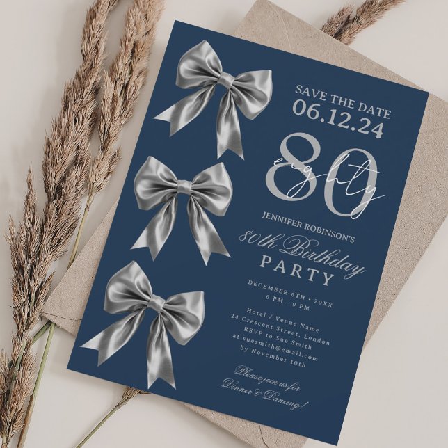 Convite de data de 80º aniversário laço Coquette p (Silver Coquette Bow Save Date 80th Birthday Navy Invitation)