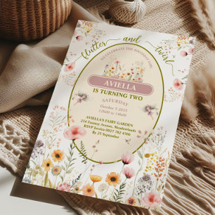 Convite de fantasia para meninas com flores silves