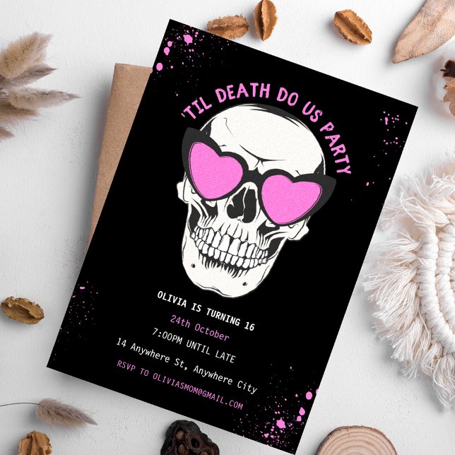 Convite de festa com grafite preto e caveira rosa (Black and Pink Skull Birthday Party Invitation)