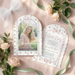 Convite de Festa de Formatura com Arco Rosa Floral