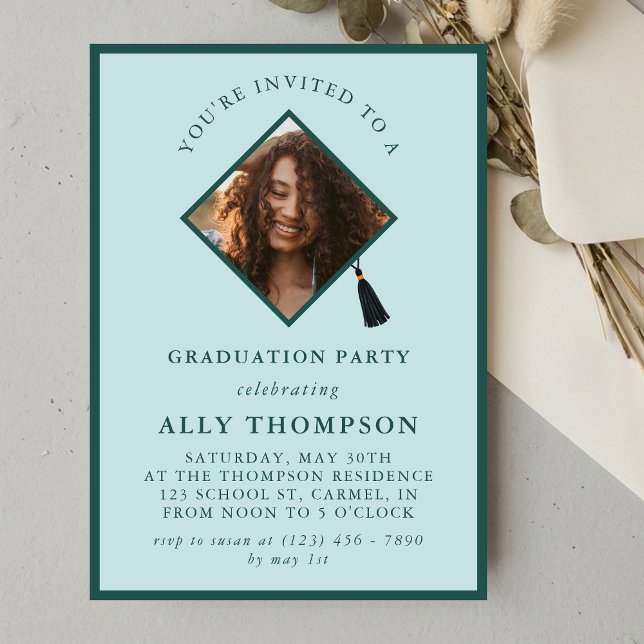 Convite de Festa de Formatura com Moldura de Foto  (Modern Blue Photo Frame Graduation Party Invitation)