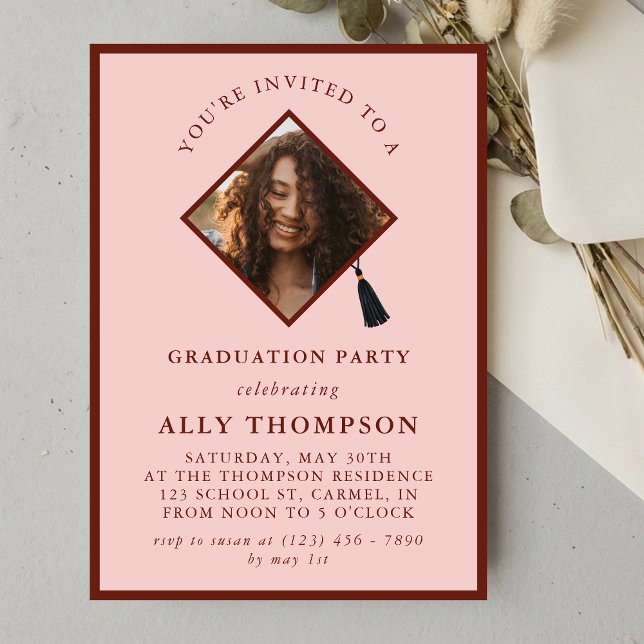 Convite de Festa de Formatura com Moldura de Foto  (Modern Red Photo Frame Graduation Party Invitation)