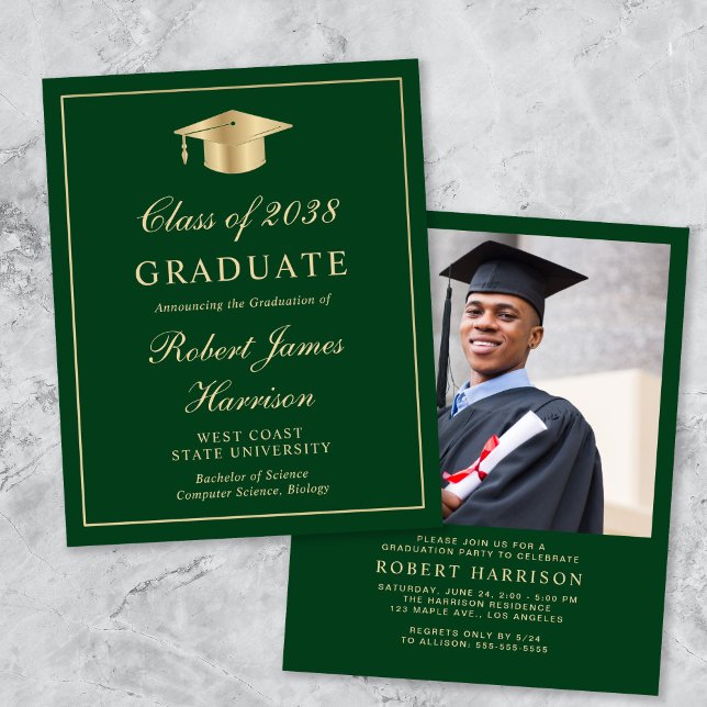 Convite de festa de formatura Orçamento Baixo Foto (An elegant college graduation party invitation to celebrate the graduate's achievements)